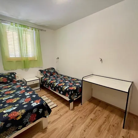 Appartement Lovro #1 & #2 Cres