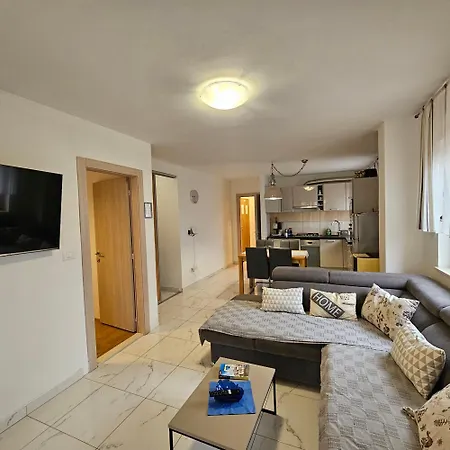 Appartement Lovro #1 & #2 *