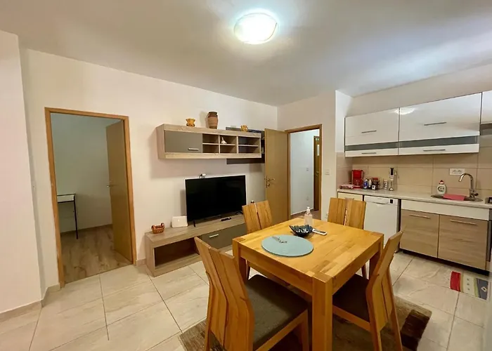 Apartmán Lovro #1 & #2 *