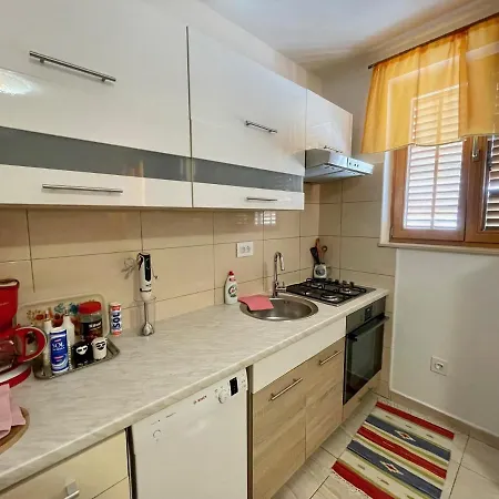 Lovro #1 & #2 茨雷斯